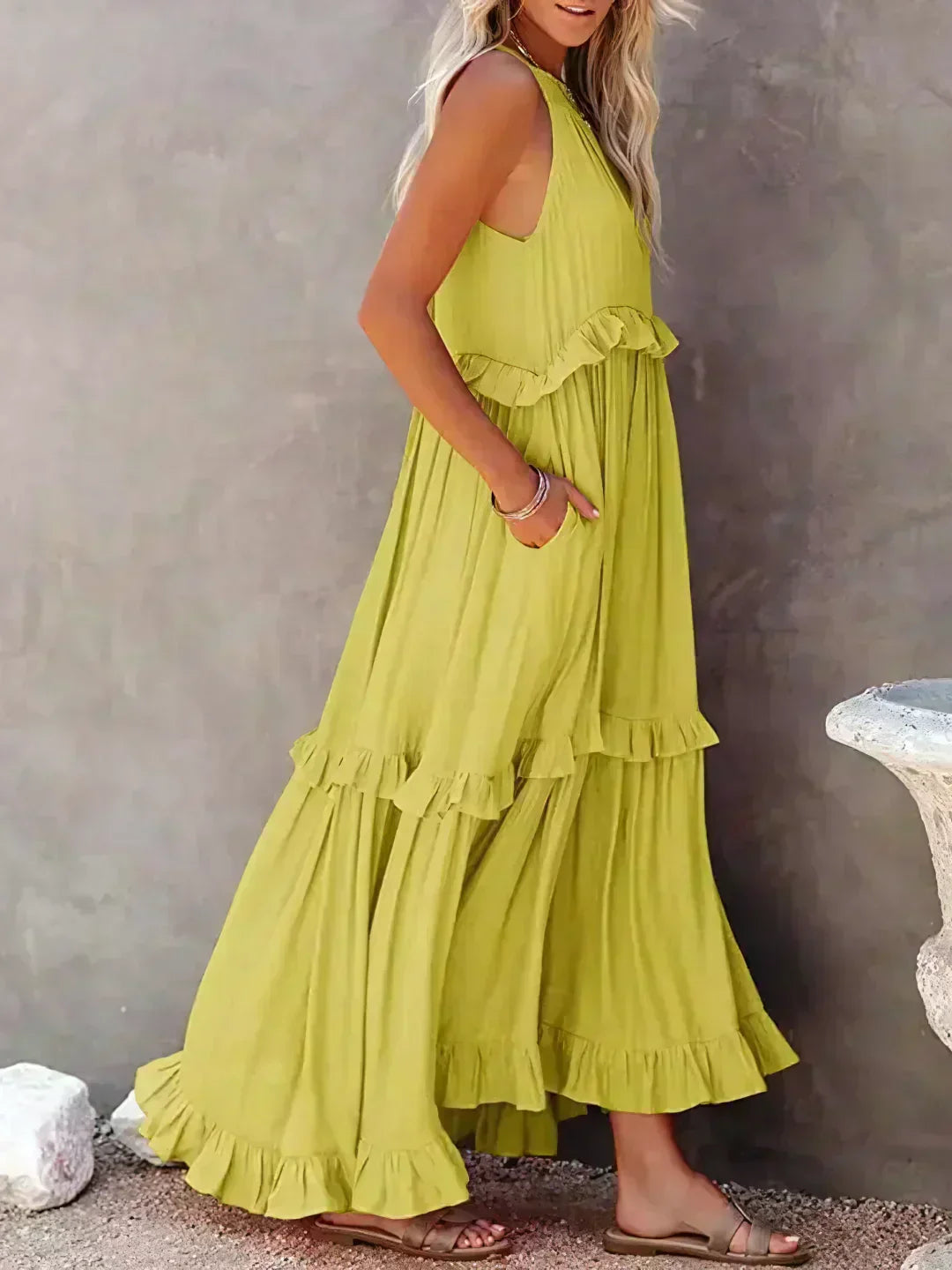 Sofia™ | Ruffled Halter Maxi Dress (Almost Sold Out)