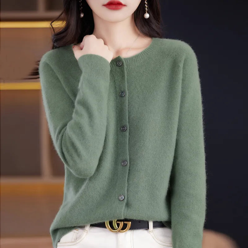 Comfortable Buttoned Cardigan