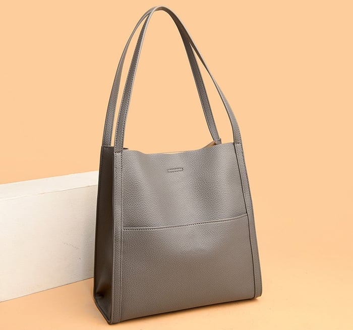 Elegant Shoulder Bag