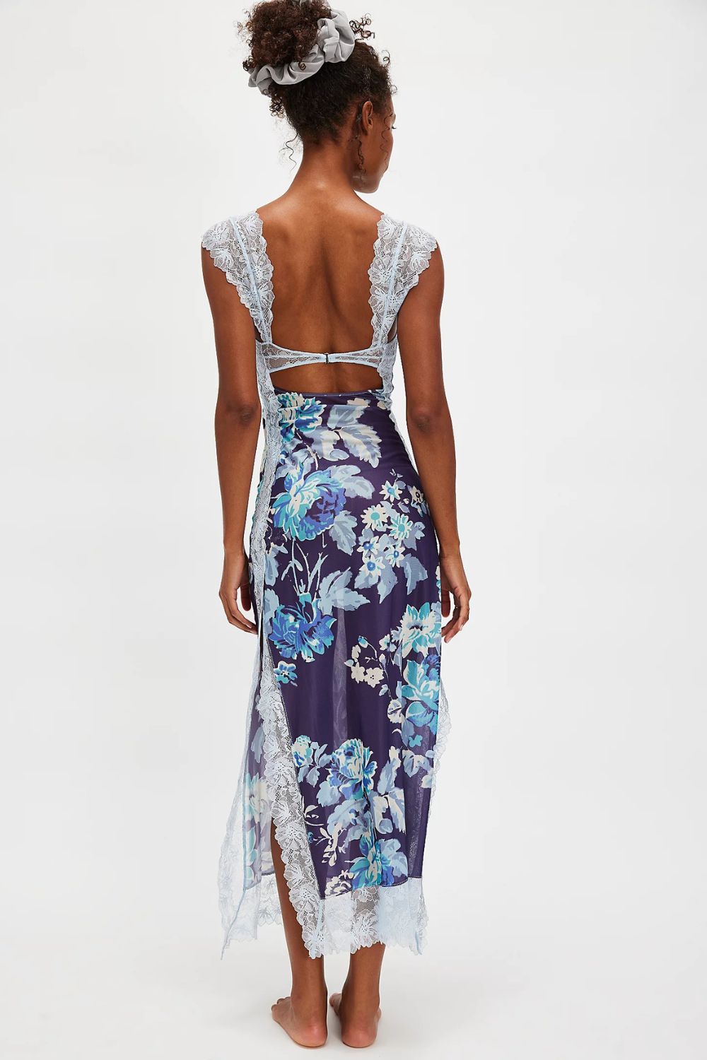 Alora™ | Elegant Dress with Classic Silhouette