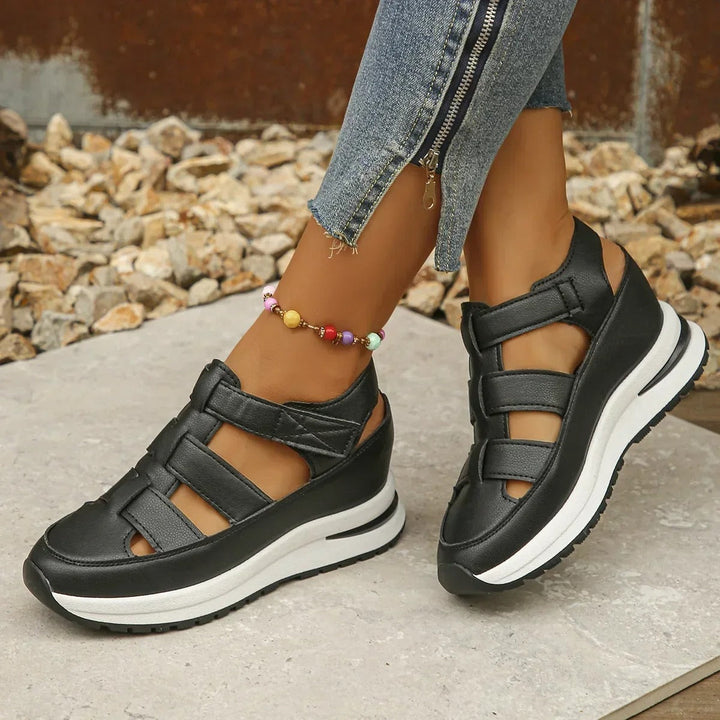 Celara™ | Ergonomic Sandals for Everyday Comfort and Elegance