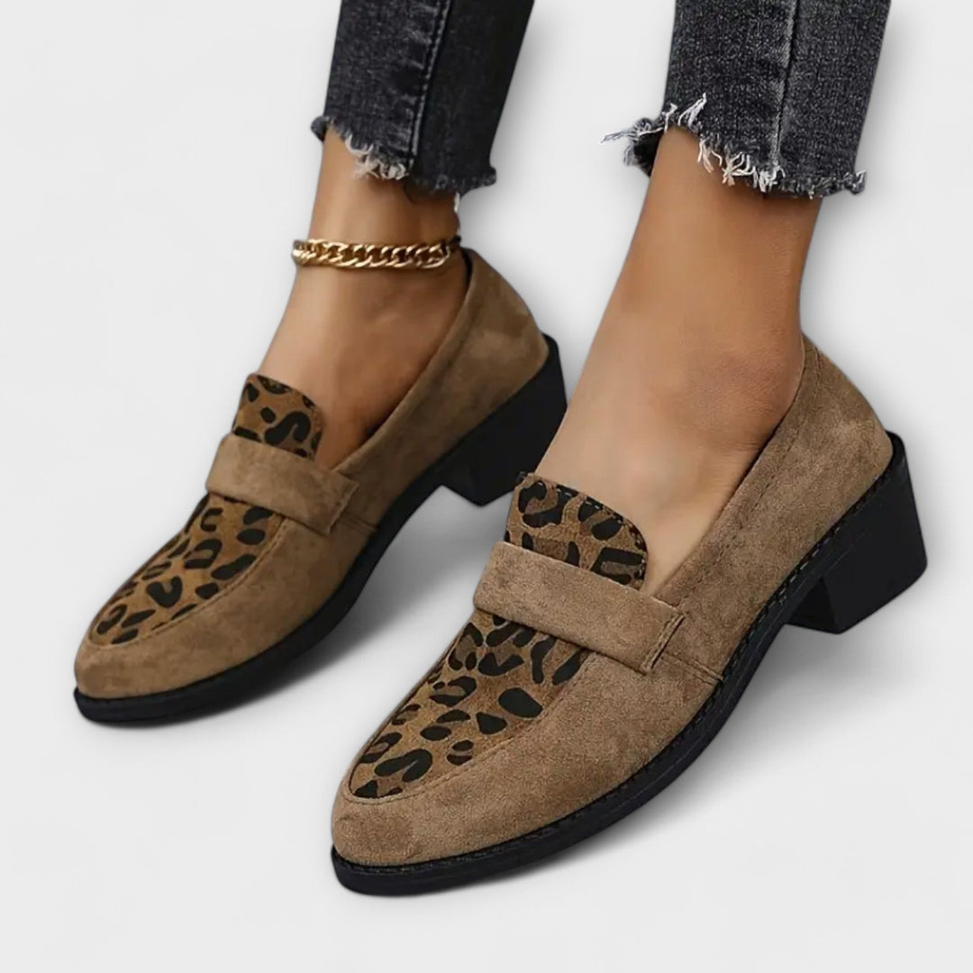 Yseult™ | Elegant Women's Shoes with Leopard Print
