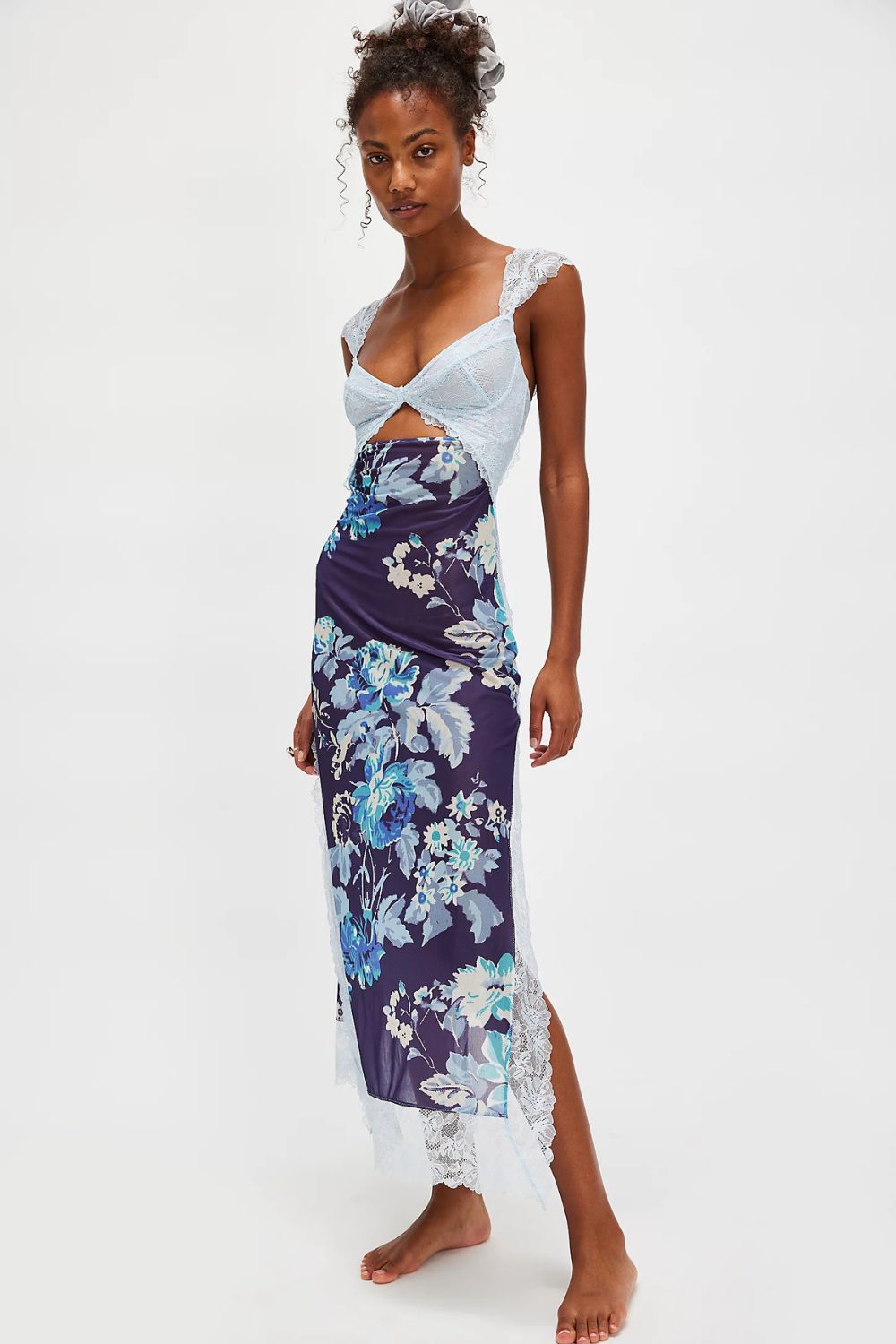 Alora™ | Elegant Dress with Classic Silhouette