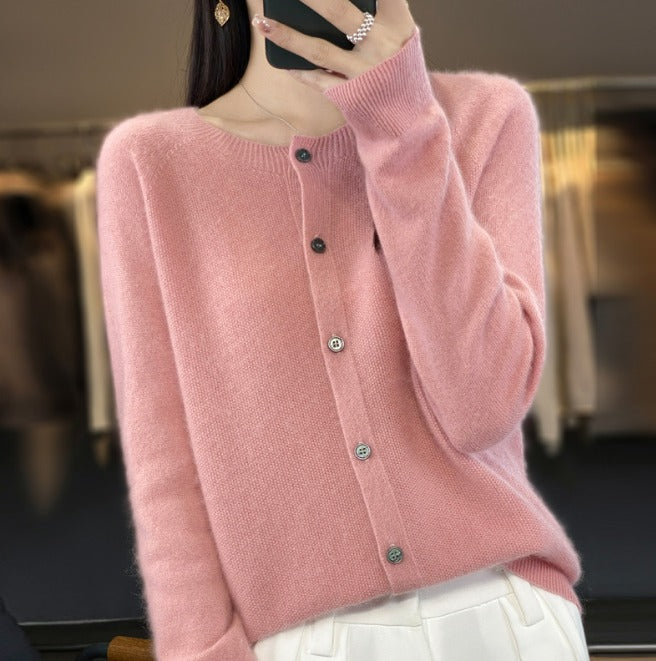 Warm and Artisanal Wool Cardigan