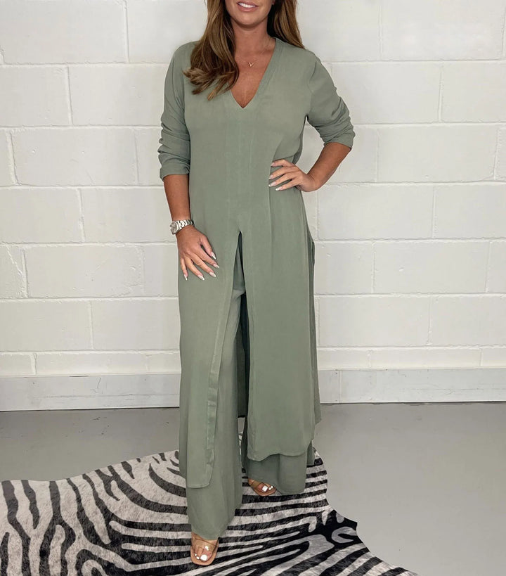 Airy Comfortable Two-Piece Set