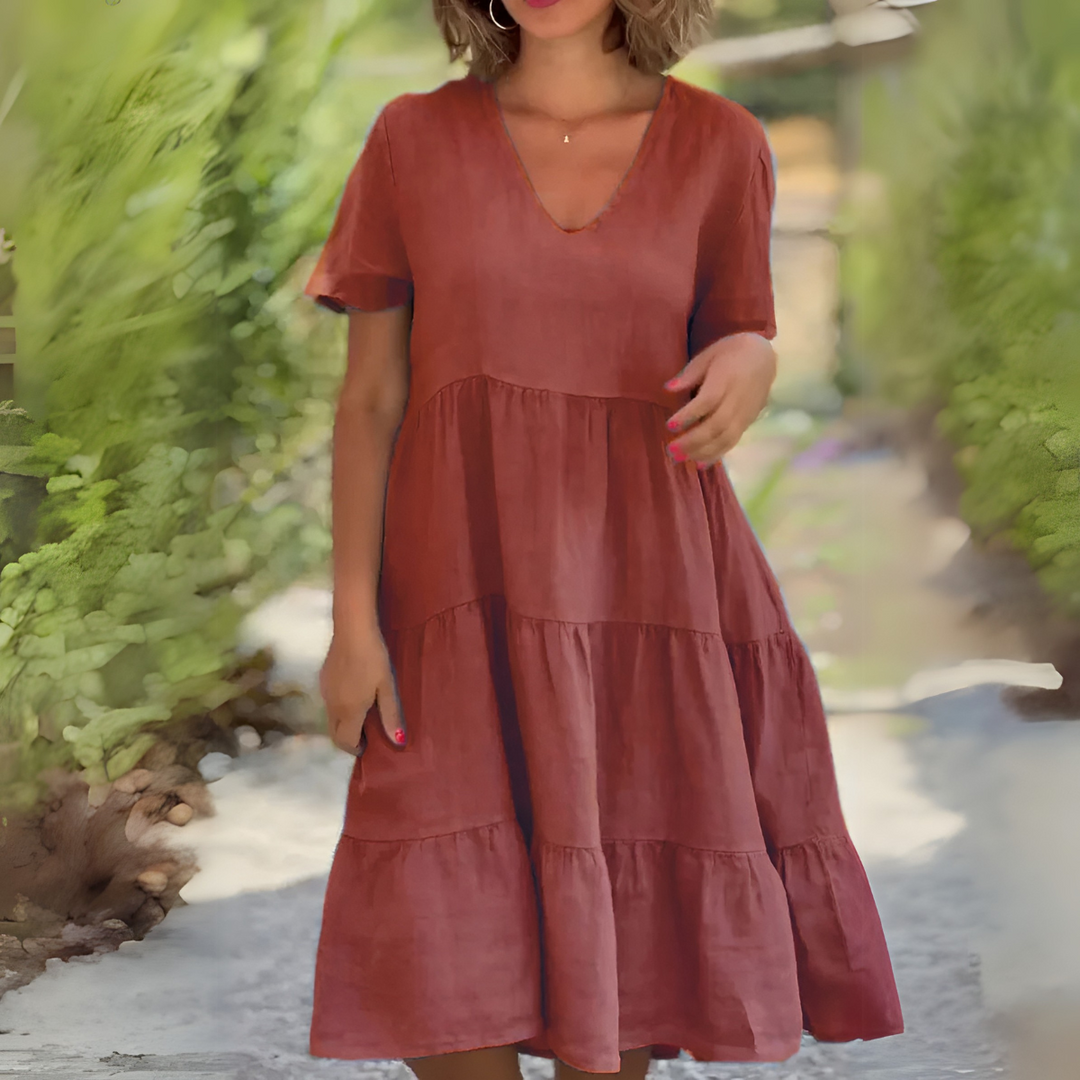 Giaza™ | Flowy Dress with a V-Neck Cut