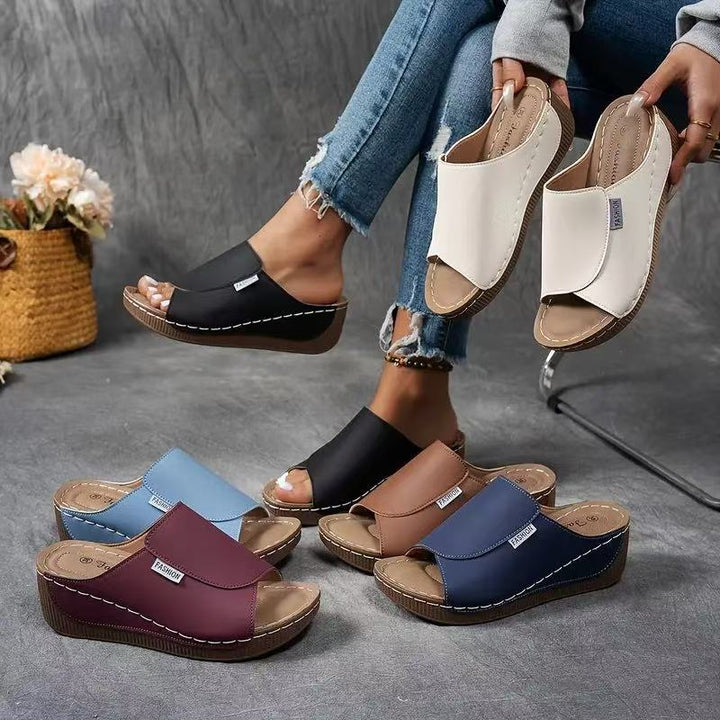 Ravelle™ | Comfortable Slides with Arch Support
