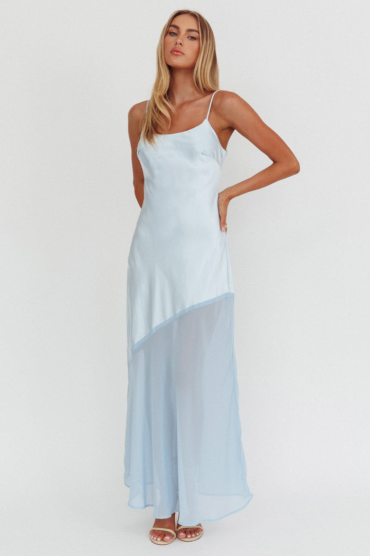 Nio™ | Long Dress with Ethereal Elegance