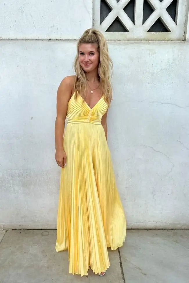 Marette™ | Pleated V-Neck Summer Dress