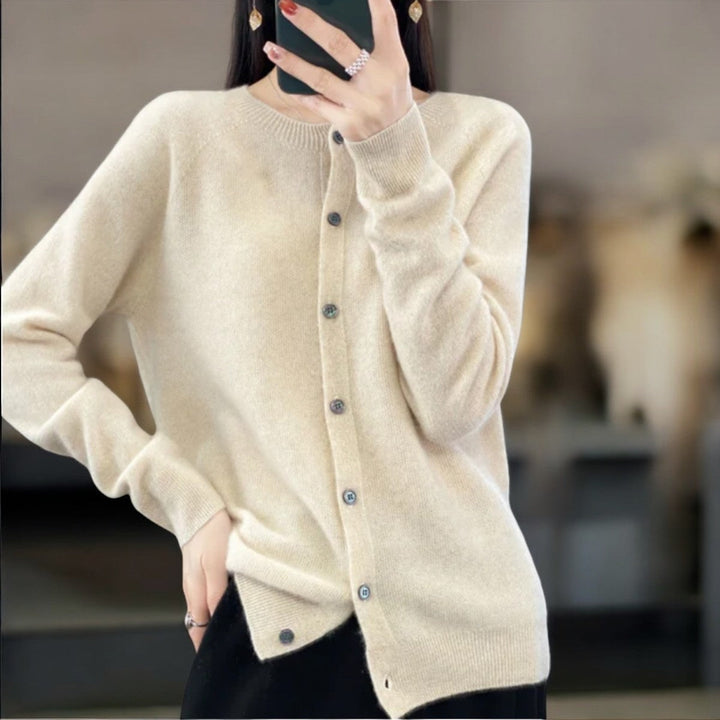 Comfortable Buttoned Cardigan
