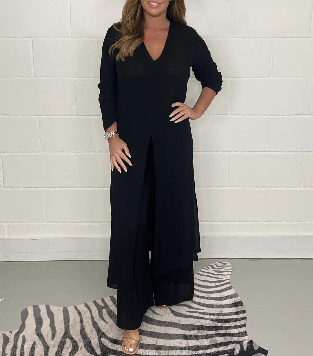 Airy Comfortable Two-Piece Set
