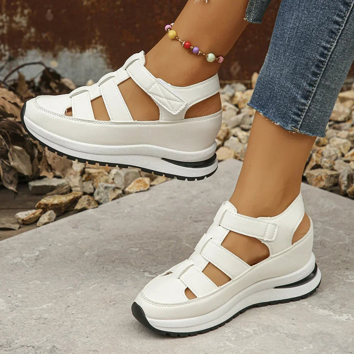 Celara™ | Ergonomic Sandals for Everyday Comfort and Elegance