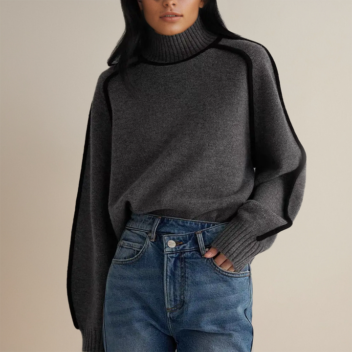 Bi-color Turtleneck Knitted Sweater