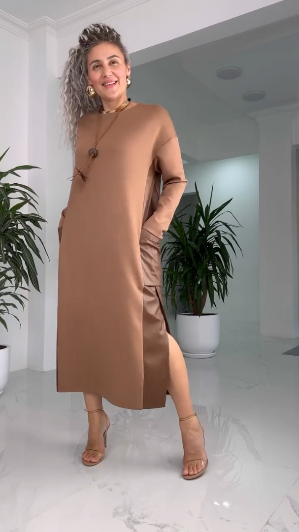 Elegant Long Sleeved Dress