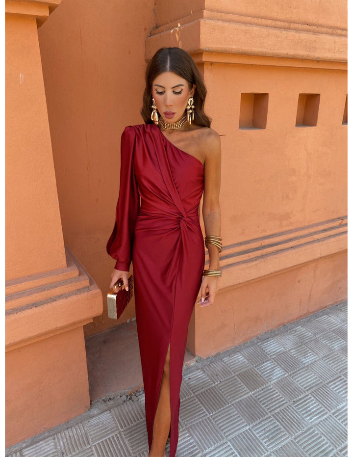 Alaysia™ | Graceful Flowing Gown