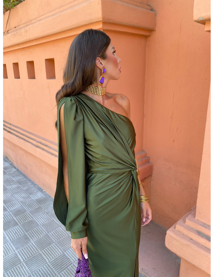 Alaysia™ | Graceful Flowing Gown