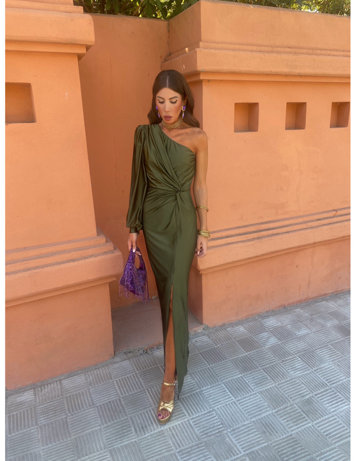 Alaysia™ | Graceful Flowing Gown
